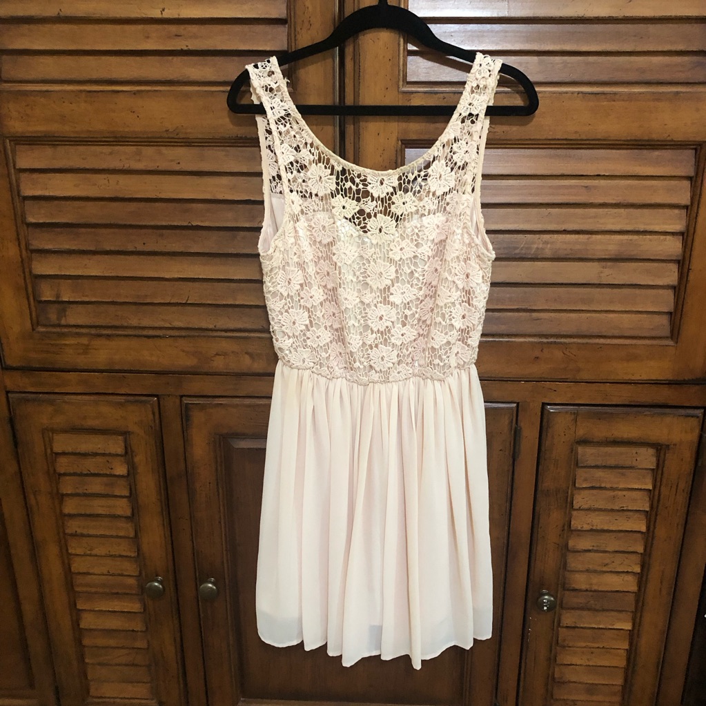 Cute Lush Crochet & Sheer Sleeveless Dress In Peachy Cream - Size Small